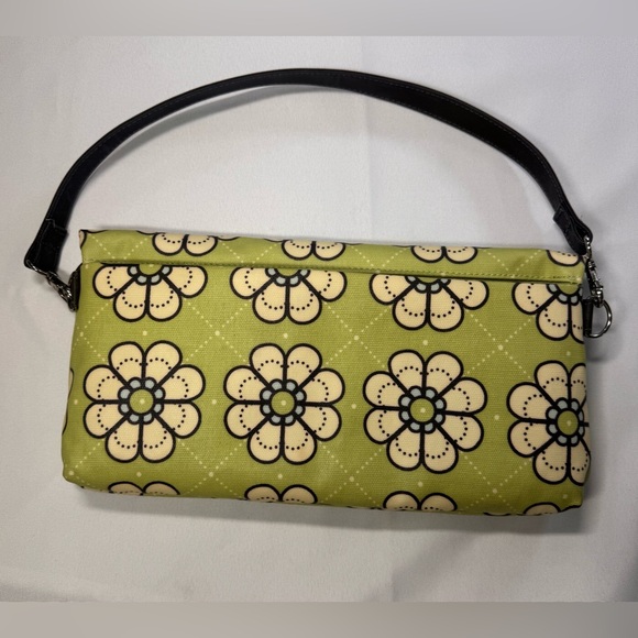 Petunia Pickle Bottom Clutch/Shoulder Bag - Green Daisy Floral - Picture 2 of 10